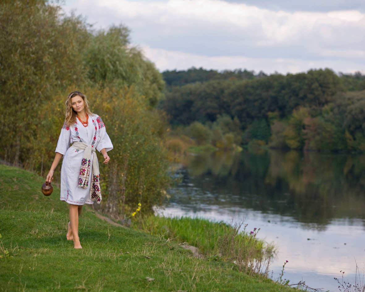 Nude girl Slavic women in Belmopan