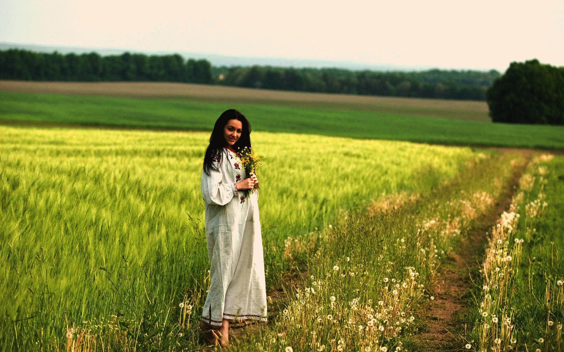 Women in Slavic costumes in Belmopan
