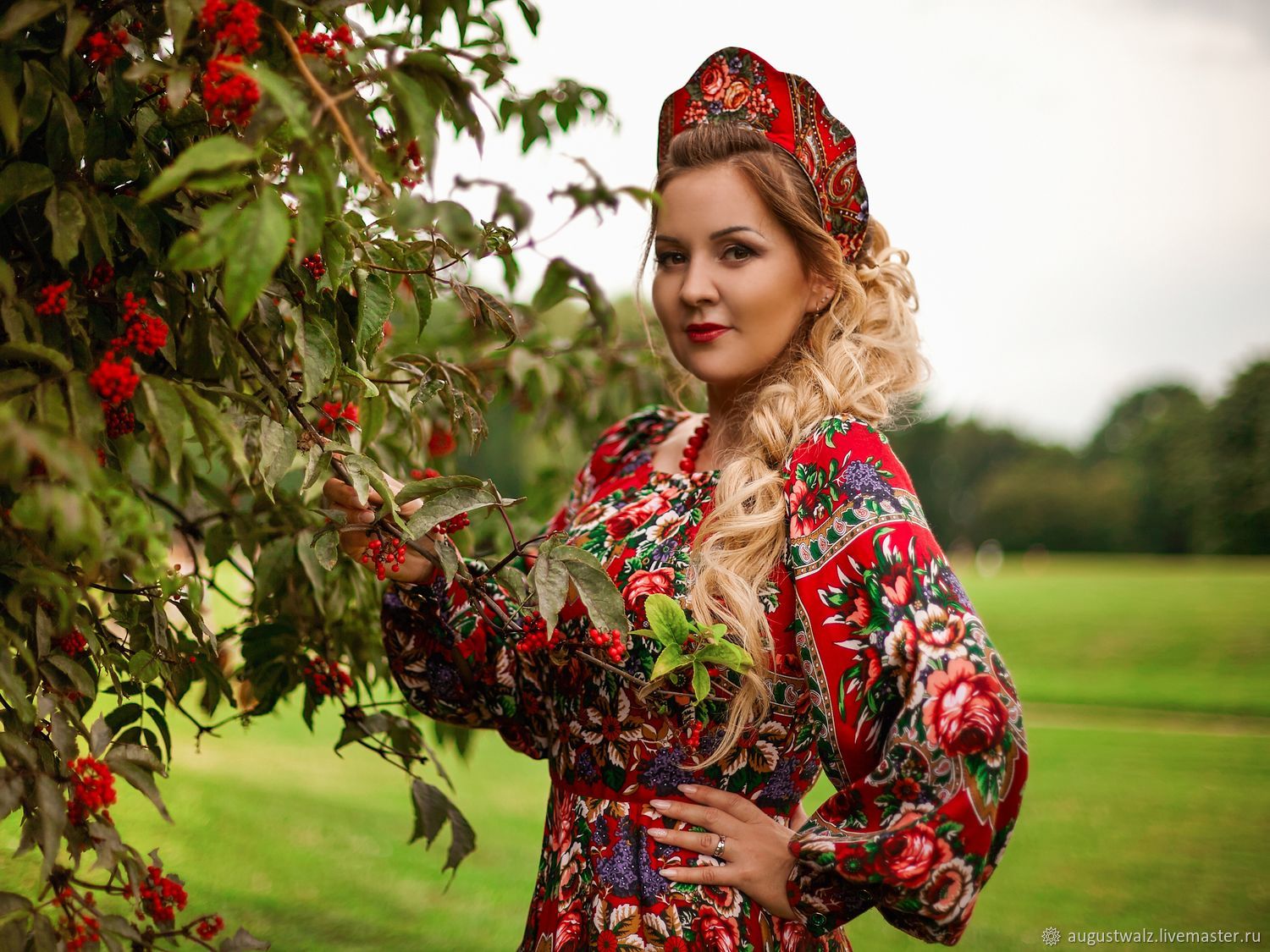 Women in Slavic costumes in Belmopan