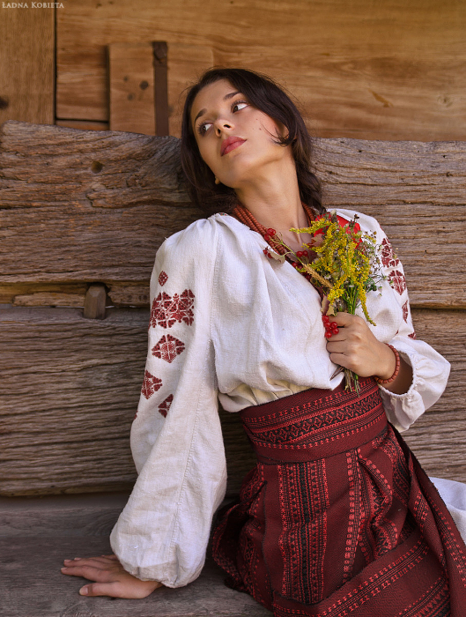 Girls in Slavic costumes in Belmopan