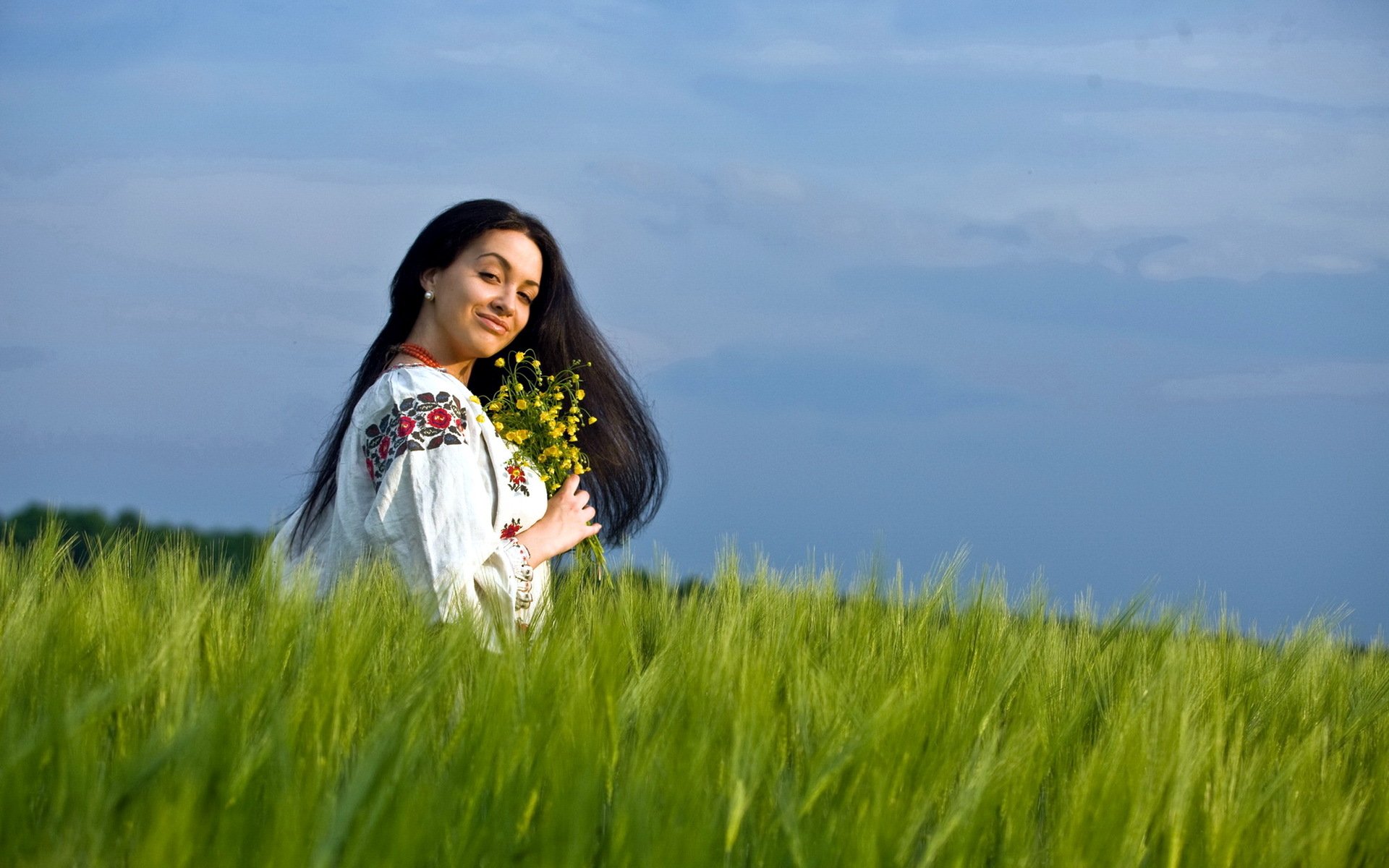 Girls in Slavic costumes in Belmopan