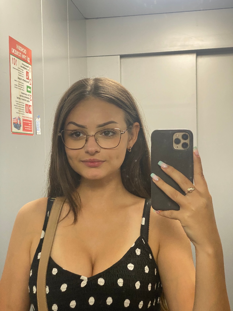 Sexy model Stacy in Belmopan